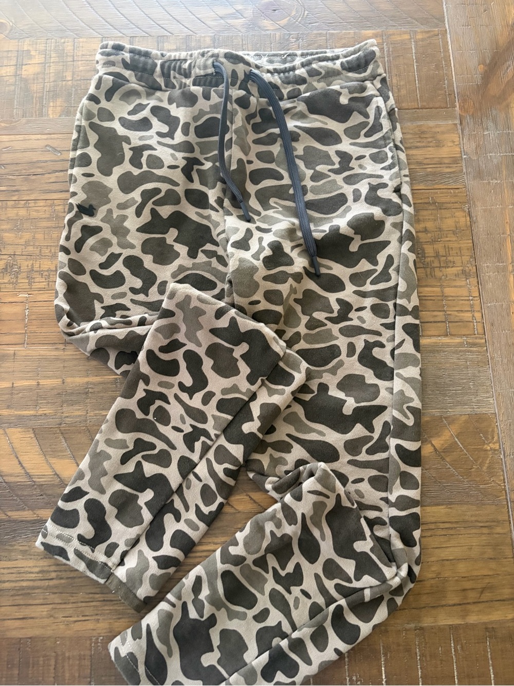 Southern Marsh boys camo jogger pants